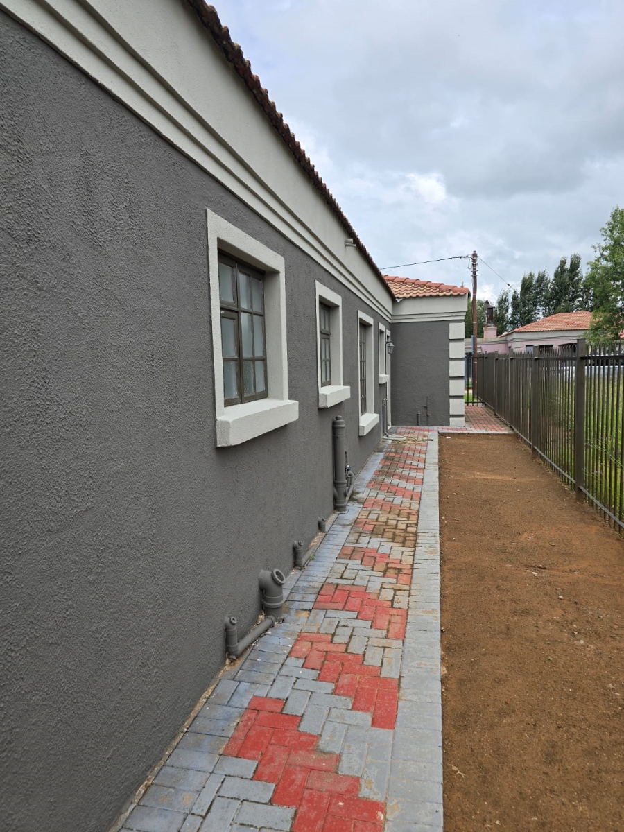 4 Bedroom Property for Sale in Mandela View Free State